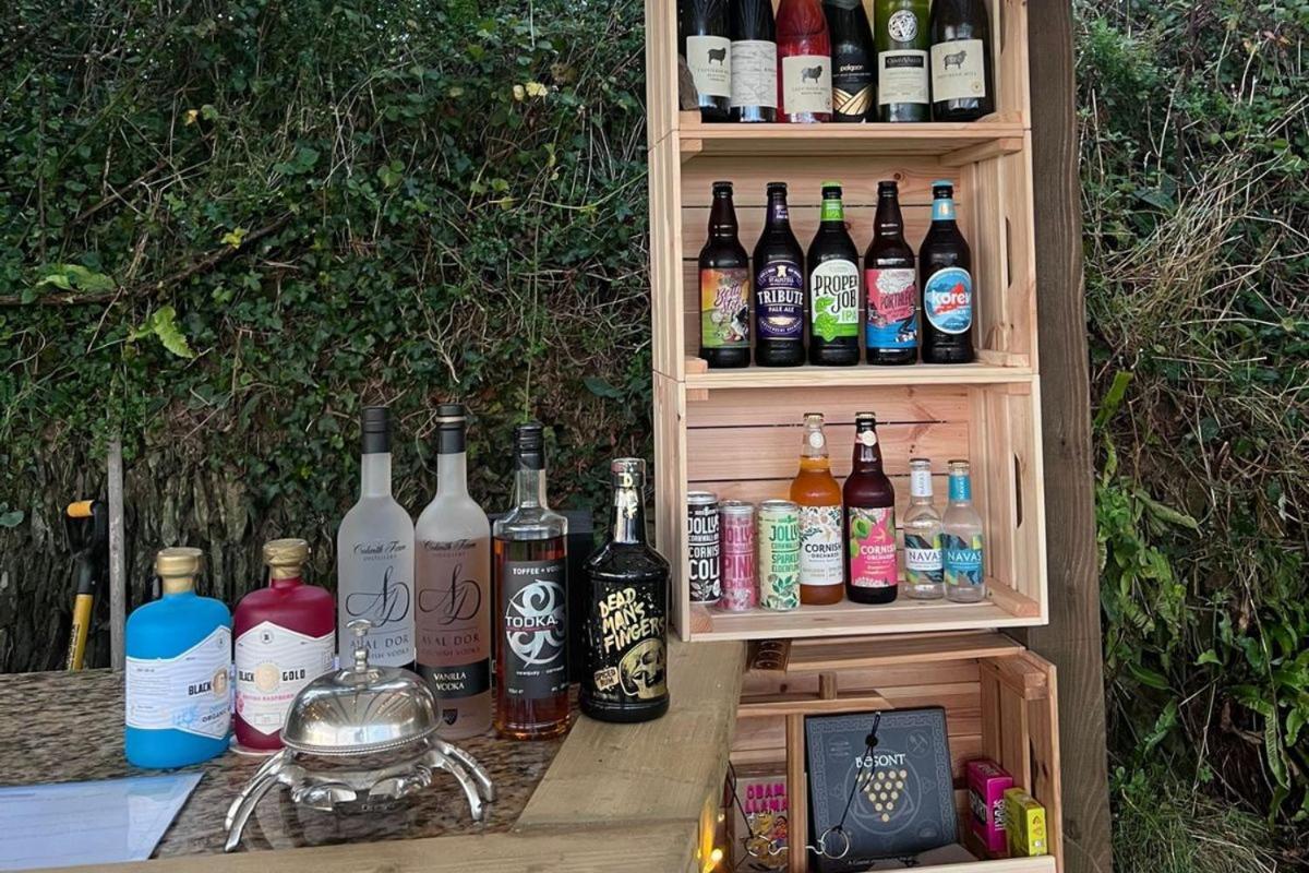Clotted Cream -Lydcott Glamping, Cornish Sea Views Villa Looe Exterior photo
